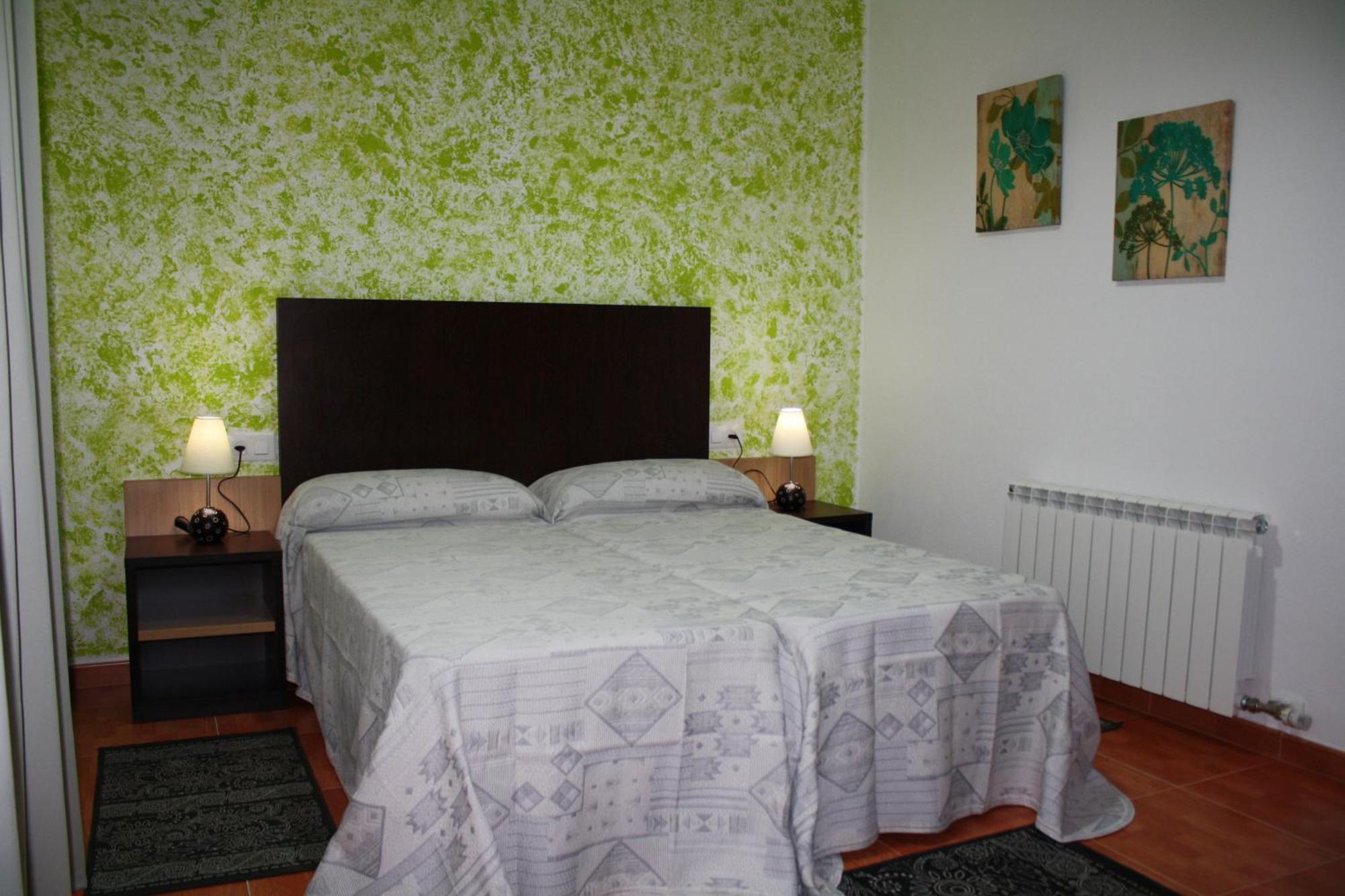 Aparthotel Can Gallart Санта-Колома-де-Фарн Экстерьер фото
