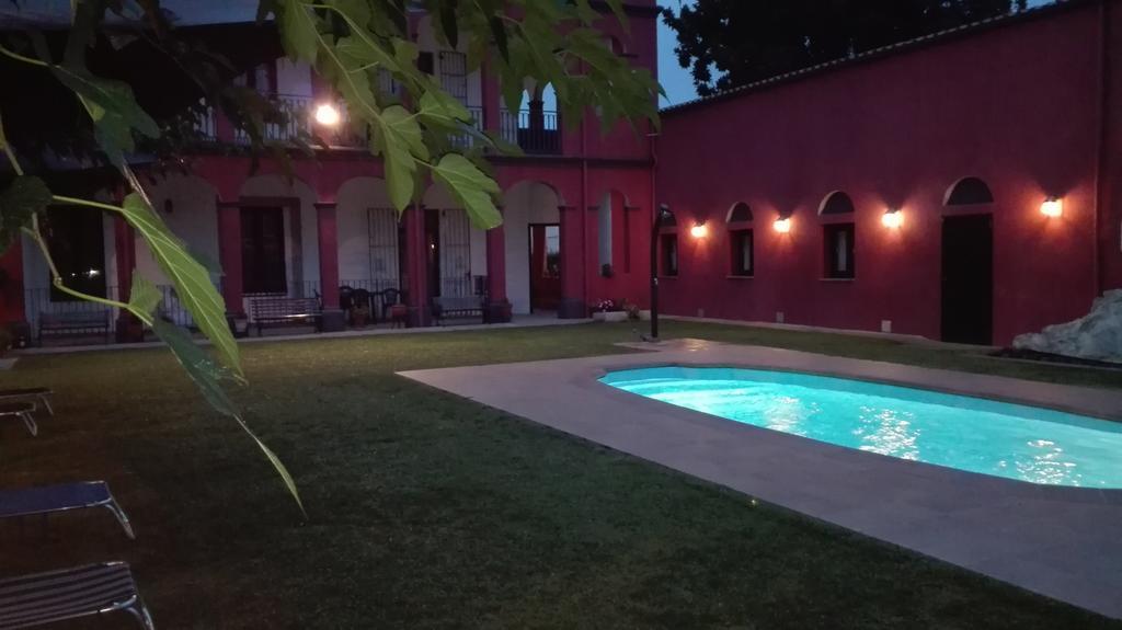 Aparthotel Can Gallart Санта-Колома-де-Фарн Экстерьер фото