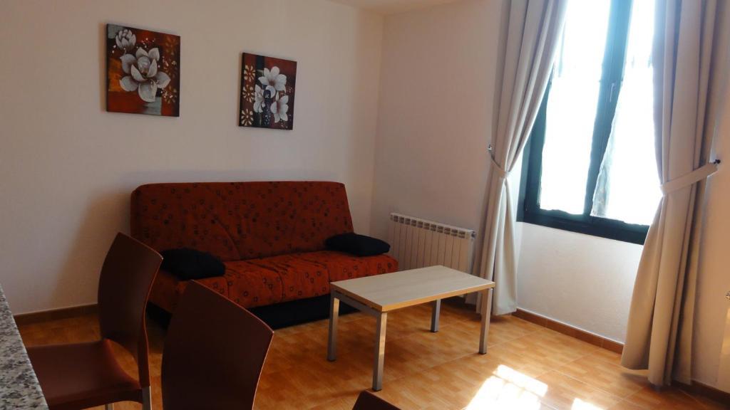 Aparthotel Can Gallart Санта-Колома-де-Фарн Номер фото