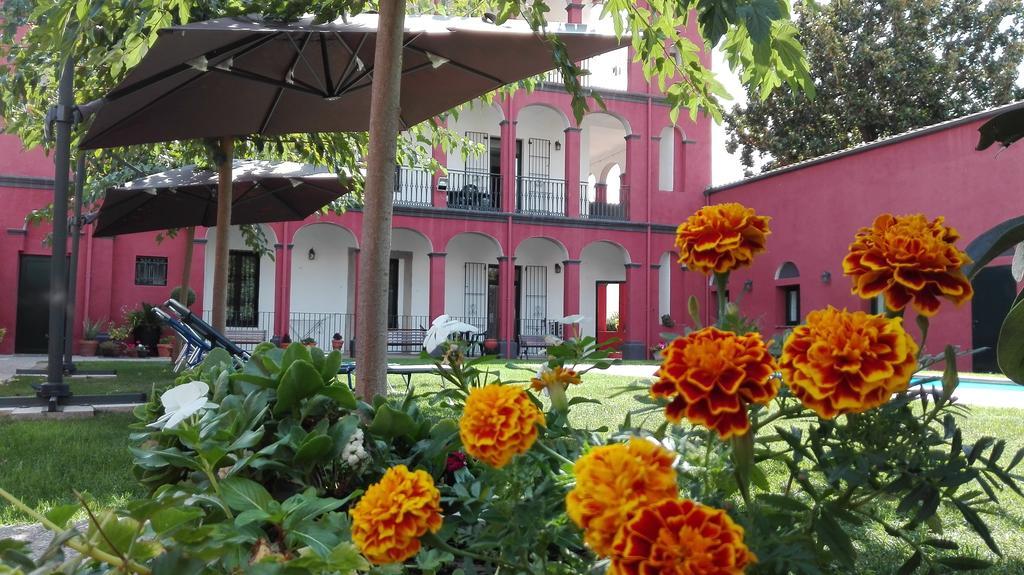 Aparthotel Can Gallart Санта-Колома-де-Фарн Экстерьер фото