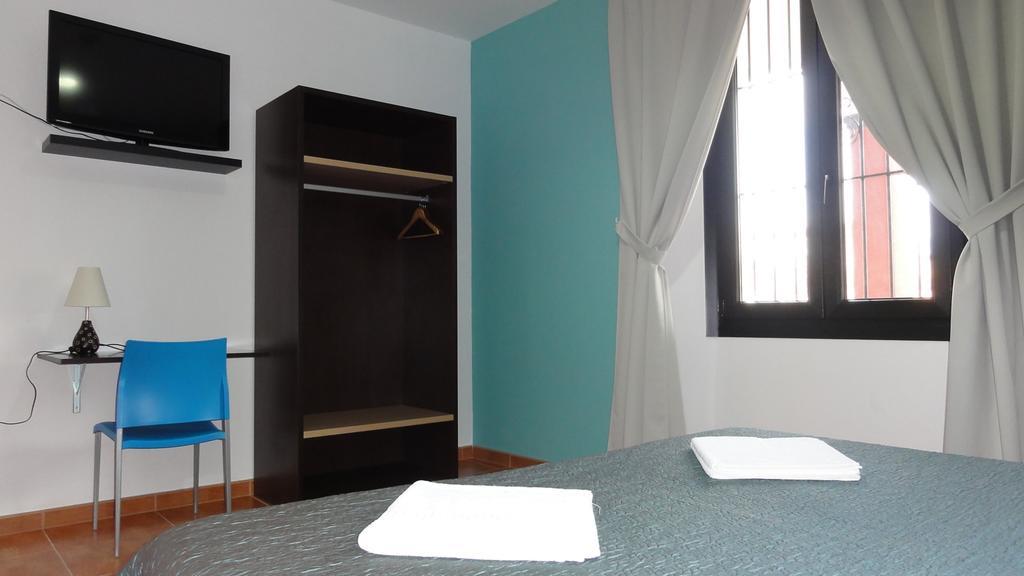 Aparthotel Can Gallart Санта-Колома-де-Фарн Экстерьер фото