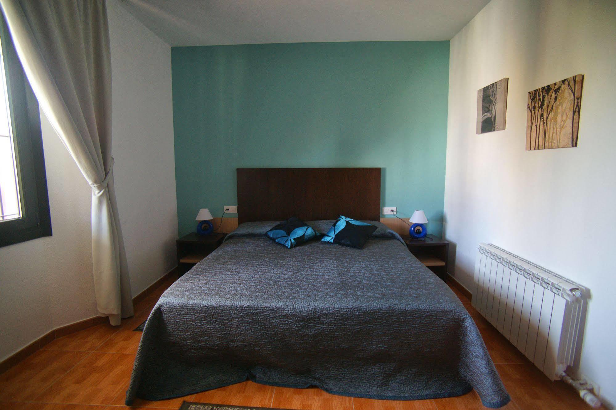 Aparthotel Can Gallart Санта-Колома-де-Фарн Экстерьер фото
