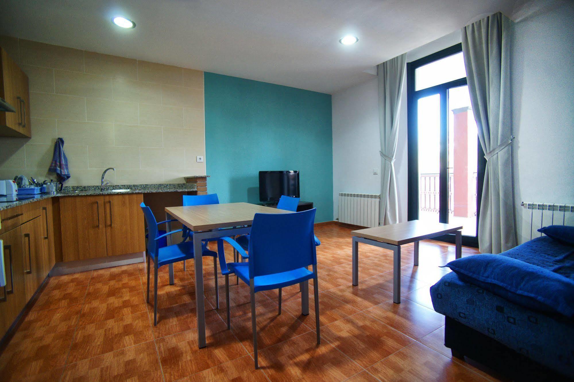 Aparthotel Can Gallart Санта-Колома-де-Фарн Экстерьер фото