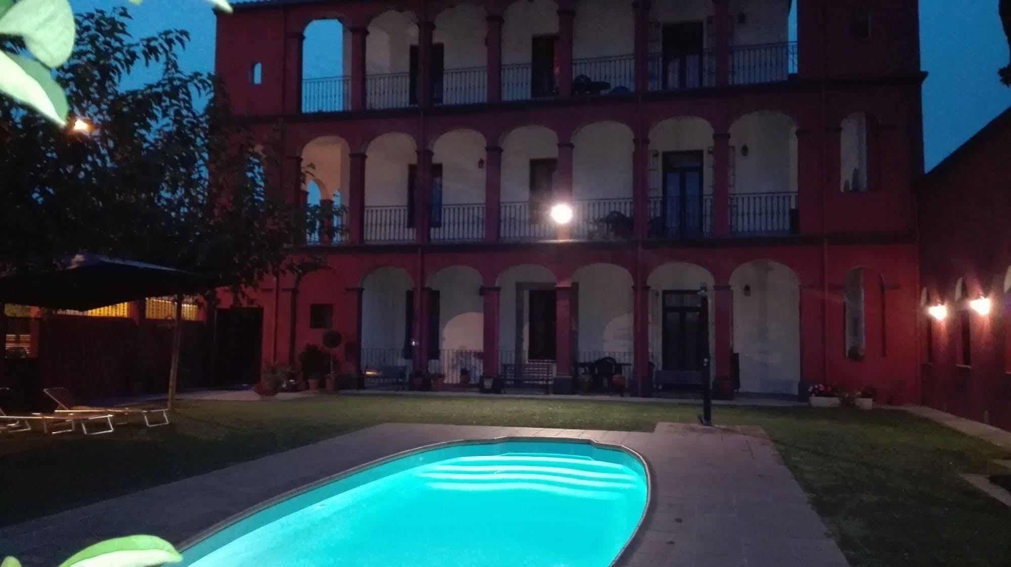 Aparthotel Can Gallart Санта-Колома-де-Фарн Экстерьер фото