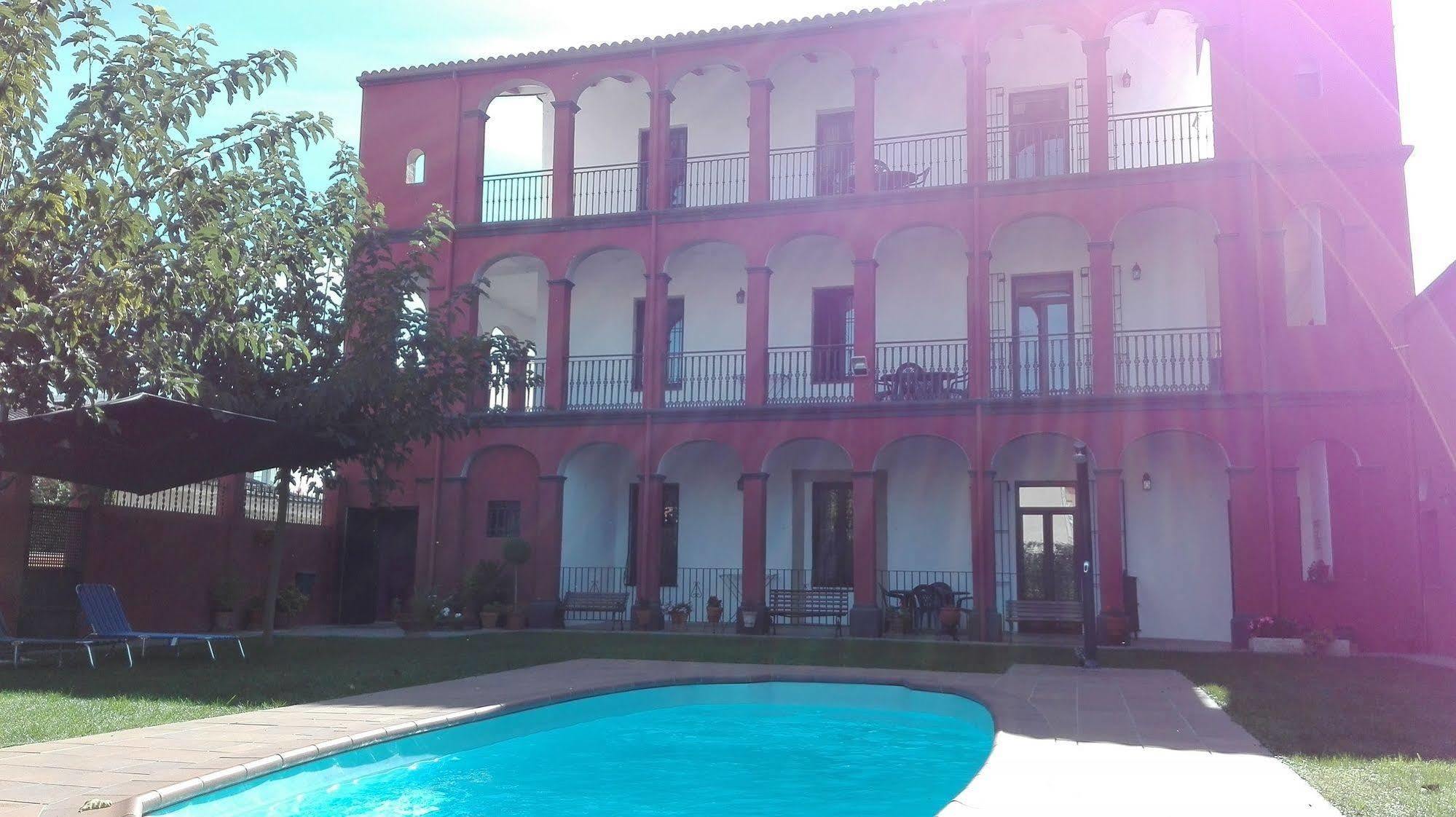 Aparthotel Can Gallart Санта-Колома-де-Фарн Экстерьер фото